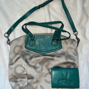 Vintage Coach Purse with Matching Wallet